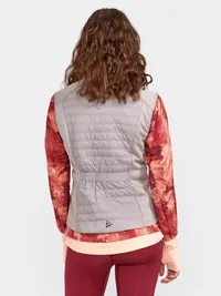 1912466-230000_ADV Essence Warm Vest W_Closeup2.jpg